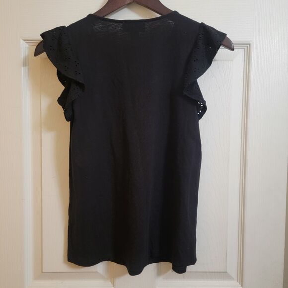 Cece Flutter Sleeve Eyelet Yoke Knit Top - Picture 2 of 6